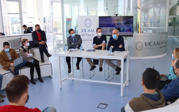 Daniel Ramón Vidal, Manolo Castellano y Luis Tejada presentando las jornadas