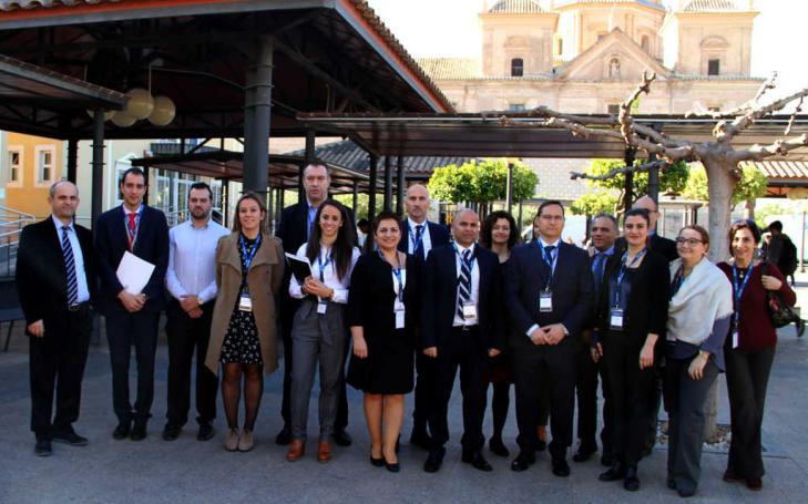 Comienza el proyecto europeo para mejorar la inserción laboral de los universitarios Comienza el proyecto europeo para mejorar la inserción laboral de los universitarios