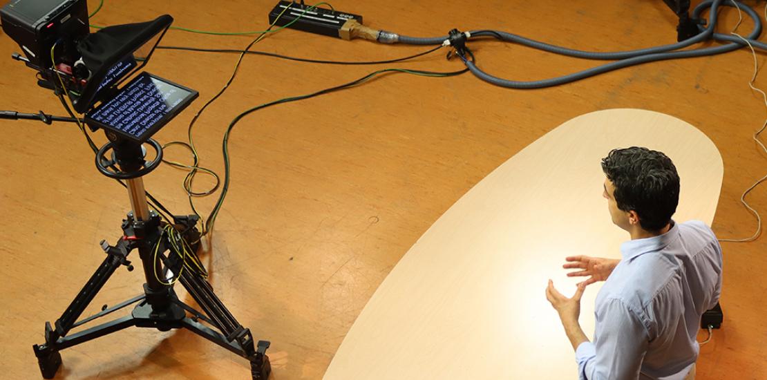 Preparación de las últimas acciones del proyecto Liverur en el plató de televisión de la UCAM