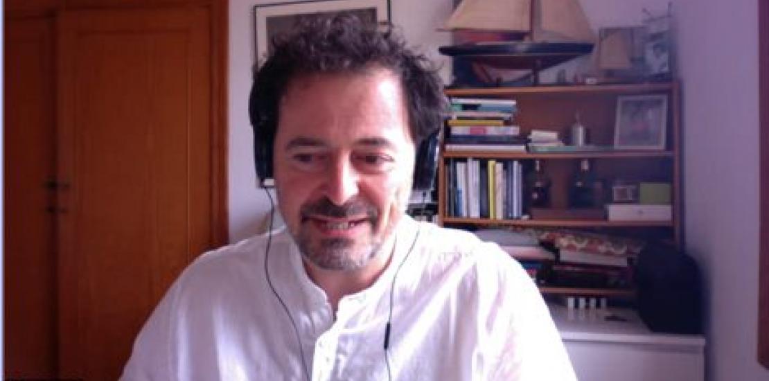 El investigador Blas Subiela durante la reunión previa al próximo evento del día 3 de junio