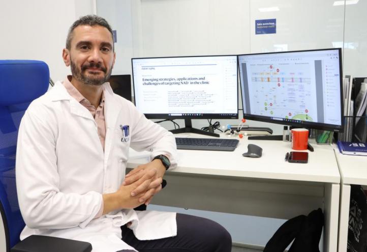  El investigador de la UCAM Rubén Zapata en los laboratorios UCAM HiTech